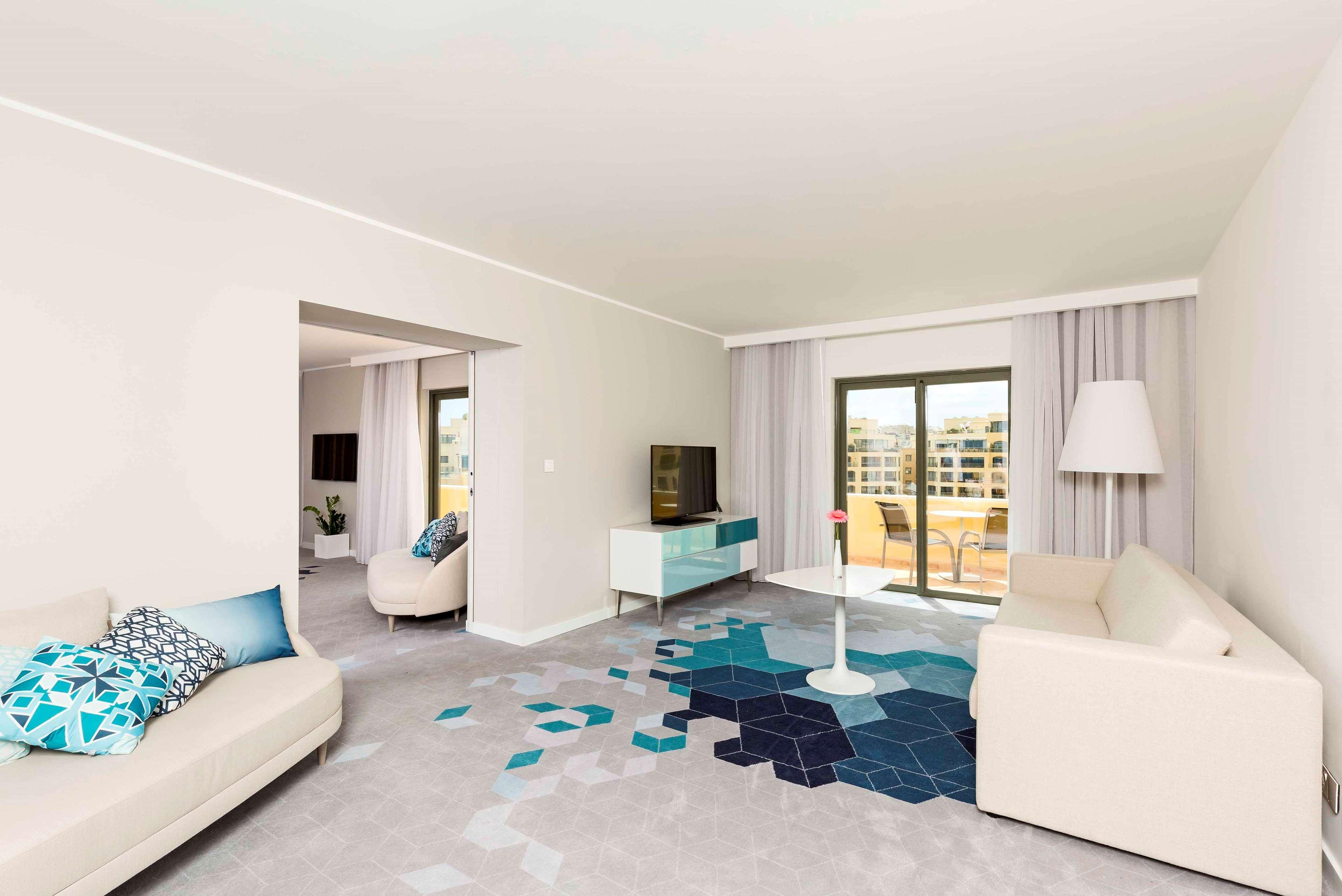 Hilton Malta 5*
