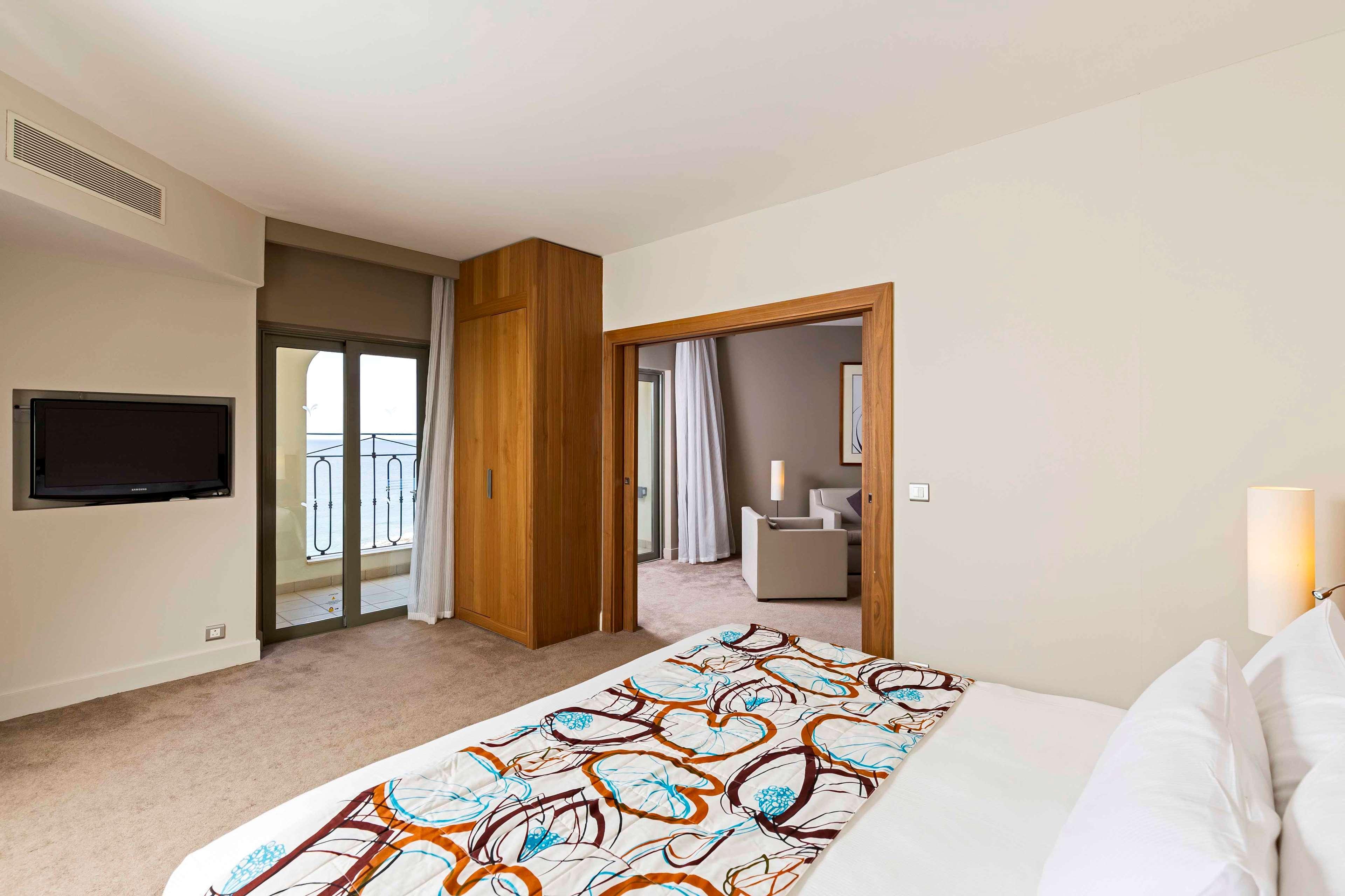 Hilton Malta Hotel 5*