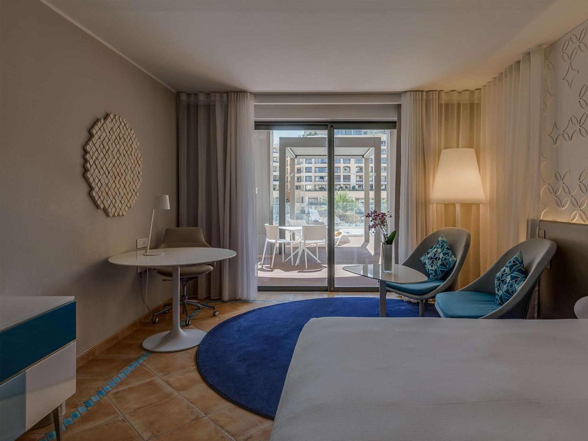 Hilton Malta 5*